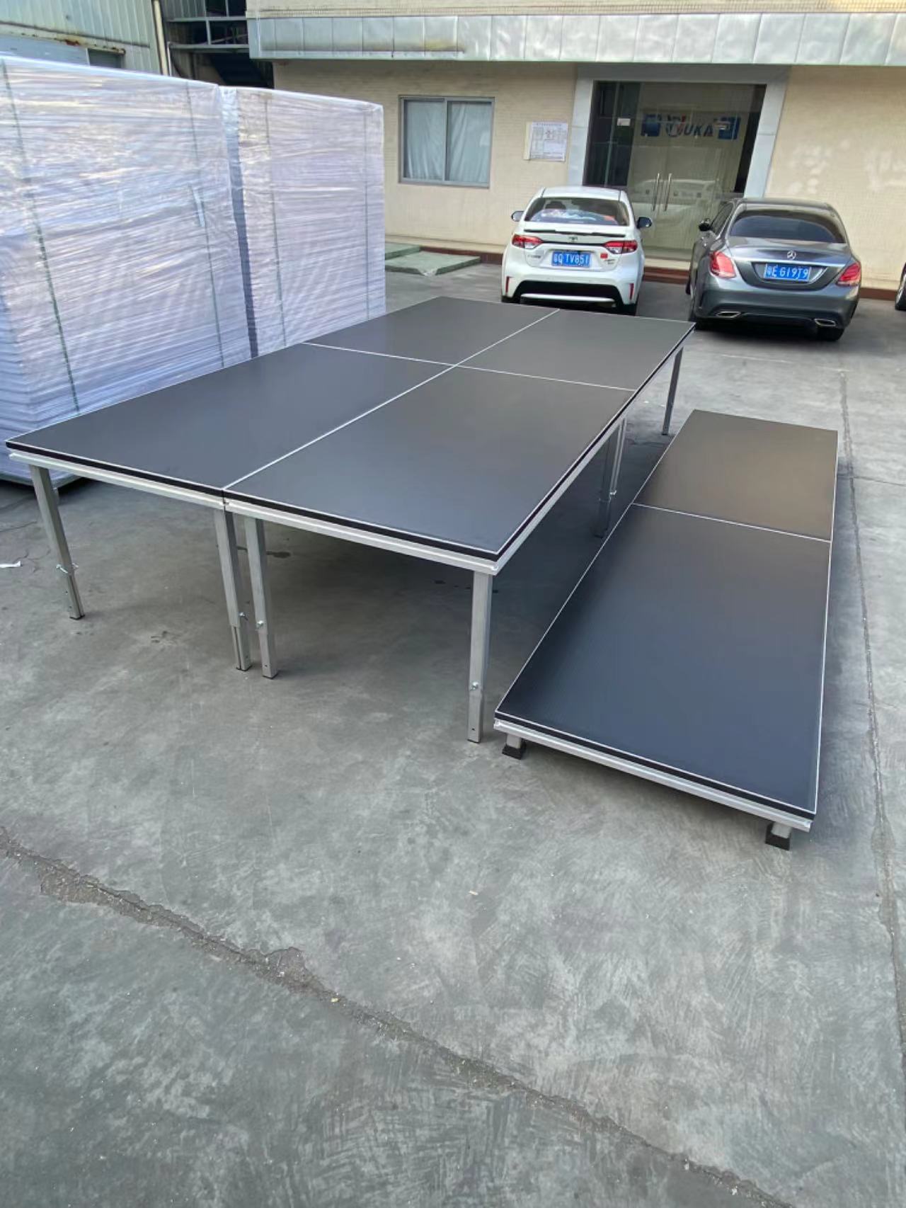 1x2m stage.jpg